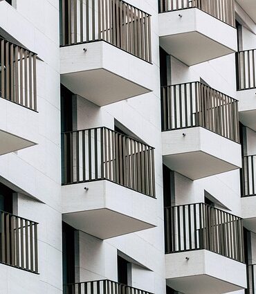 Großeinsatz in Duisburger Hochhauskomplex