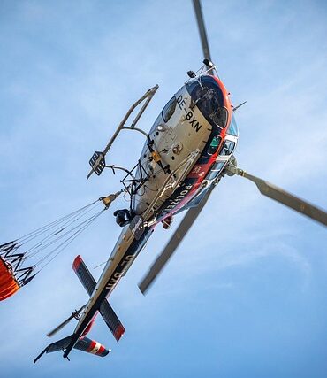 Großbrand in der Wahner Heide: Munitionsgefahr behindert Löscharbeiten