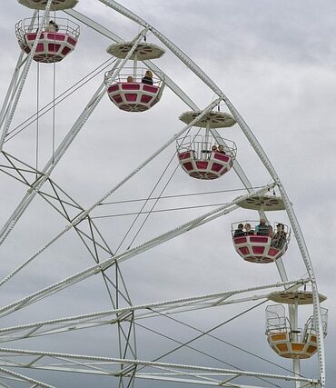 Schwerer Unfall im Freizeitpark Walibi: Besucher verliert Fingerkuppe