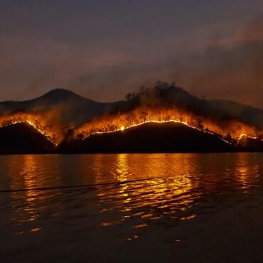 Waldbrand im Hohen Venn: Monschau bereitet sich auf Evakuierung vor