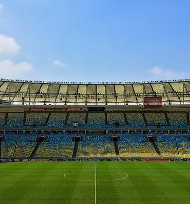 Gewaltexzess bei Fußballspiel: Polizeieinsatz nach Spielabbruch in den Niederlanden